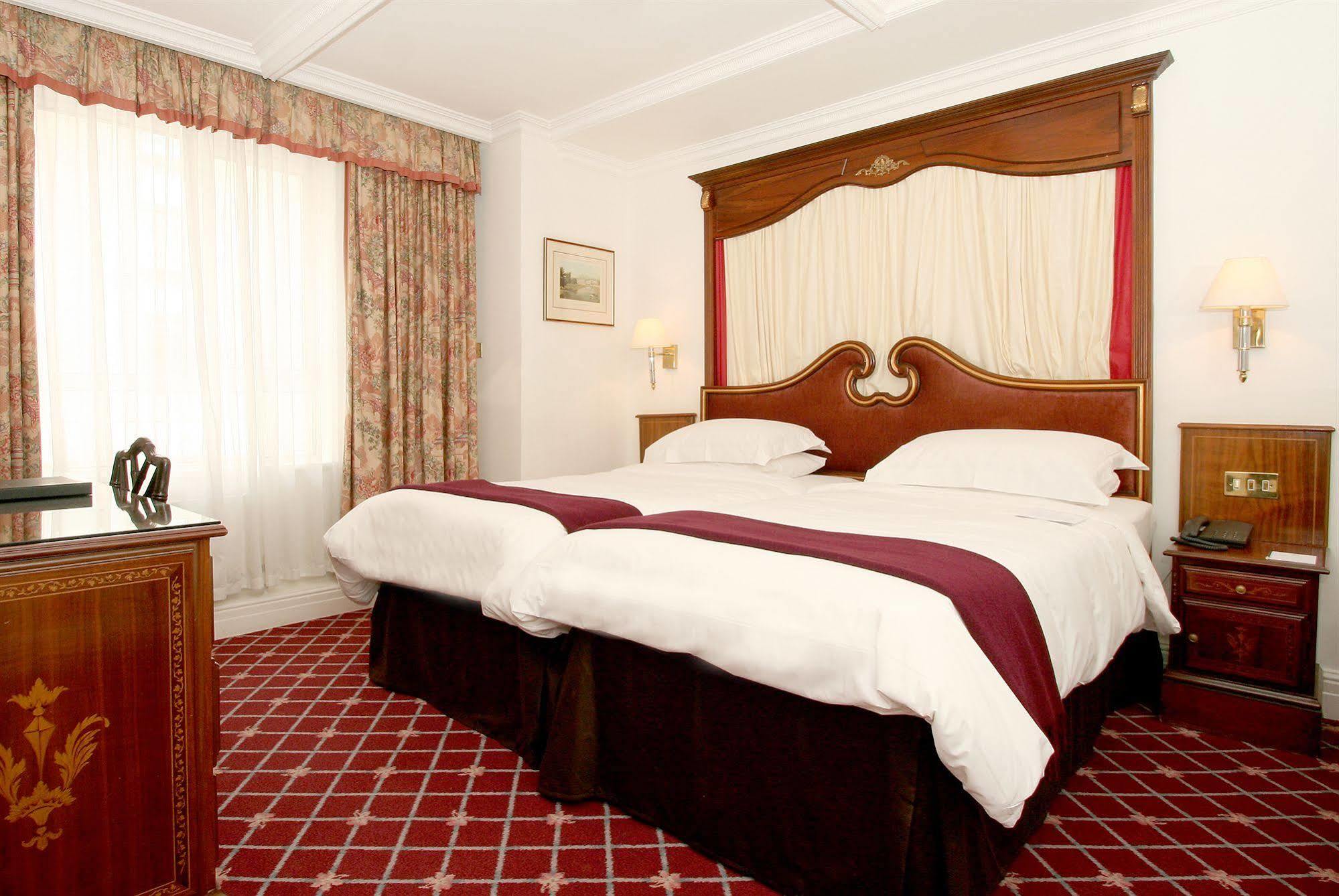 The Rathbone Hotel, Fitzrovia London Kültér fotó